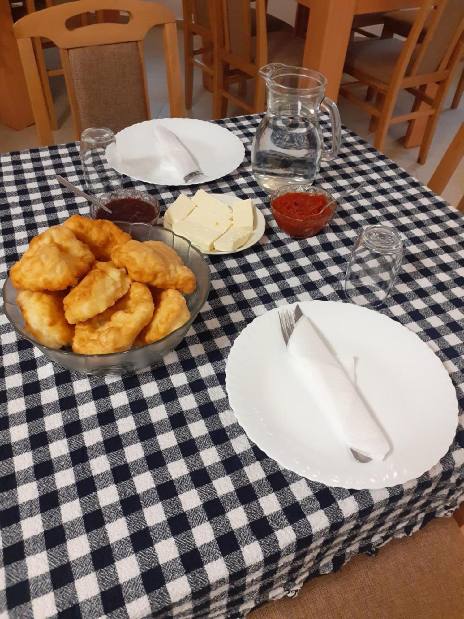 Std Cvetkovic Bed & Breakfast Crni Vrh Eksteriør bilde